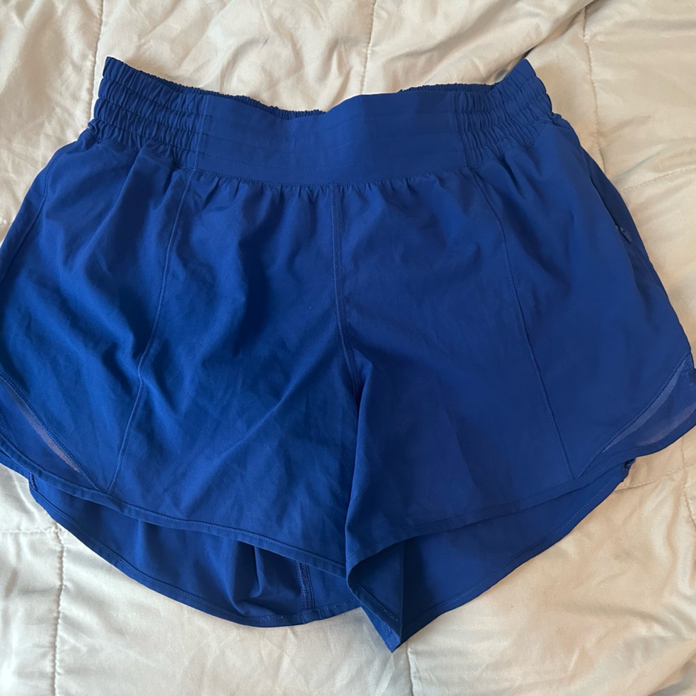 Lululemon shorts size 8 4 inch seam